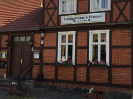 Landgasthaus & Pension Liebner-Land Brandenburg-Prignitz，位于Groß Pankow的带停车场的酒店