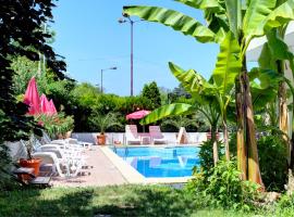 Hotel Feniks Lozenets，位于洛泽内茨的酒店