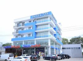 Hotel 725 B，位于巴统的酒店