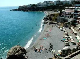 NERJA APARTAMENTO TURISTICO 2B