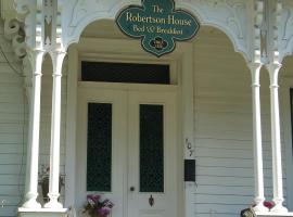 Robertson House Bed and Breakfast，位于彭延的酒店