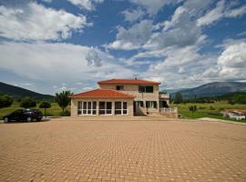 Rooms Leda，位于Vrlika的酒店