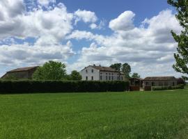 科尔特蒙蒂纳乡村民宿，位于Gazoldo degli Ippoliti的酒店