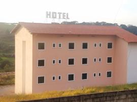 Hotel Bis，位于若昂蒙莱瓦迪的酒店