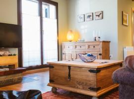 Apartamento Garona，位于莱斯的酒店