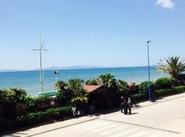 Toscana, appartamento con vista sul mare