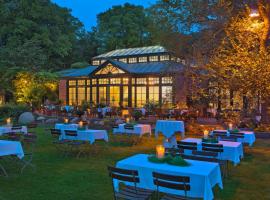 Hotel Deutscher Hof，位于巴特维尔斯纳克的酒店