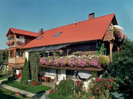 Ferienhaus Krug，位于Muhr amSee的酒店