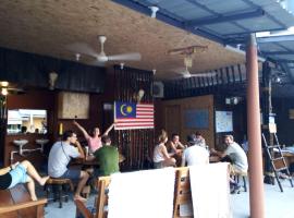 Agosto Taman Negara Hostel，位于瓜拉大汉的酒店