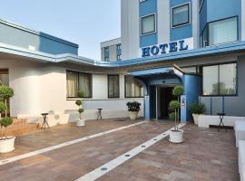Best Western Plus Soave Hotel，位于圣博尼法乔的酒店