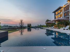 Green Ville Laguna Hotel，位于Sung Noen的酒店