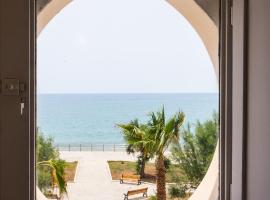 Sea Beach Pozzallo，位于波扎洛的酒店
