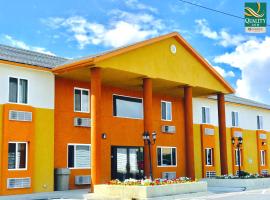 Quality Inn Price Gateway to Moab National Parks，位于布莱斯的酒店