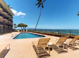 Kahana Reef Oceanfront Condos，位于卡哈纳的别墅