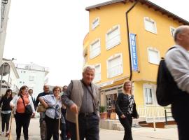 Hotel Bagarić -ispod brda ukazanja adress Kraljice Mira 56 Bijakovci Međugorje，位于默主歌耶的酒店