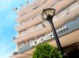 Hotel Nord Est，位于卡托利卡的酒店