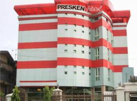 Presken Hotel at International Airport Road，位于穆尔塔拉·穆罕默德国际机场 - LOS附近的酒店