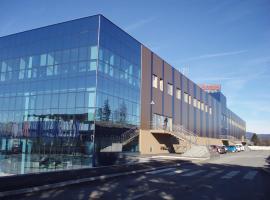 Hotel Erasmus，位于波斯托伊纳的酒店