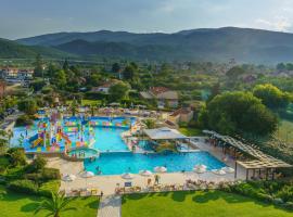 Cronwell Platamon Resort All-Inclusive，位于帕拉塔蒙的度假村