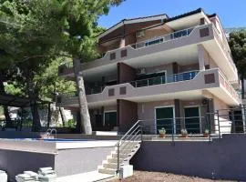"Laurier" rooms & apartments