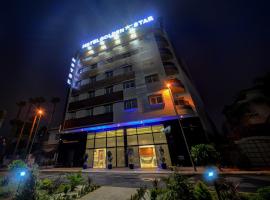 Golden Star Casablanca，位于卡萨布兰卡Casablanca Technopark附近的酒店