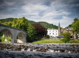 Atholl Arms Hotel Dunkeld，位于邓凯尔德的酒店
