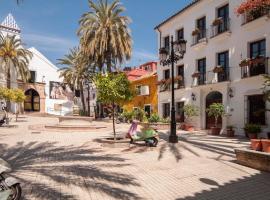 Home Away From Home Marbella，位于马贝拉Iglesia Mayor de la Encarnacion附近的酒店