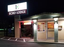 回声汽车旅馆，位于西萨克拉门托的酒店