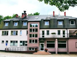 Hotel Jan，位于Sępólno Krajeńskie的酒店