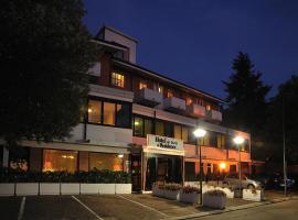 迪杜齐住宅酒店，位于乌尔比诺的酒店