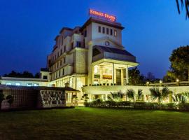 Konark Grand Hotel，位于Mirzāpur的酒店