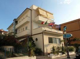 马约尔酒店，位于斯佩隆加的酒店