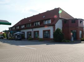 Motel Warmiaki Bed&breakfast，位于Jadów的酒店