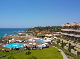 圣欧拉利娅里尔度假大酒店及Spa中心，位于阿尔布费拉的带泳池的酒店