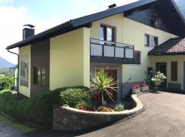 Gästehaus Dullnig，位于上韦拉赫的酒店