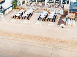 巴伊亚海滨别墅酒店，位于卡波圣卢卡斯的酒店