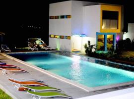 Assinie hôtel，位于阿西尼的酒店