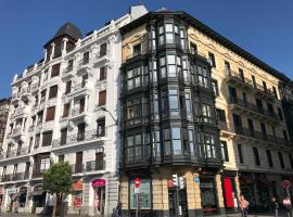 Apartamento en el centro de Bilbao，位于毕尔巴鄂阿尔比亚花园附近的酒店