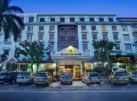 TQT 2 Hotel，位于河内的酒店