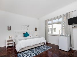 Emabaleni Guest House PTY LTD，位于伊丽莎白港的酒店
