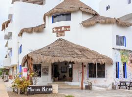 Hotel Museo Matan Kaan Mahahual，位于玛哈威的酒店