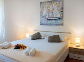 Apartment LARO - Modern&Spacious，位于斯普利特的酒店