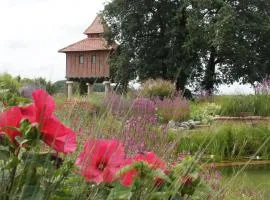 Chambre d'hôtes insolite dans un pigeonnier à 5 minutes de Marciac Gers