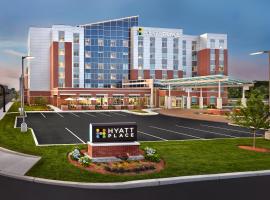 Hyatt Place Warwick/Providence Airport，位于沃里克的酒店