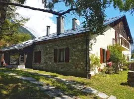 5BR Chalet 300m from center Chamonix