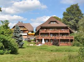 IMbery Hotel & Restaurant Hinterzarten，位于欣特察尔滕的酒店