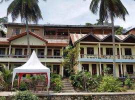 Sibayak Guesthouse，位于图克图克的海滩短租房
