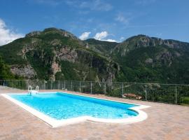 Hôtel le Mouton Dort，位于Saint-Dalmas-de-Tende的酒店