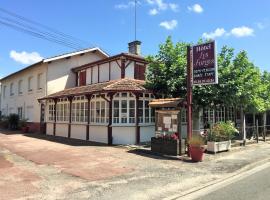 Auberge Les Mufliers - Hôtel Les Forges，位于蓬唐莱福日的酒店