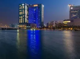 Beach Rotana Residences